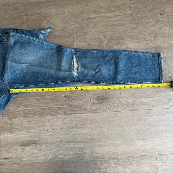 J. Crew Factory 10” Skinny High Rise distressed jeans -all day stretch - size 29 - Picture 2 of 4